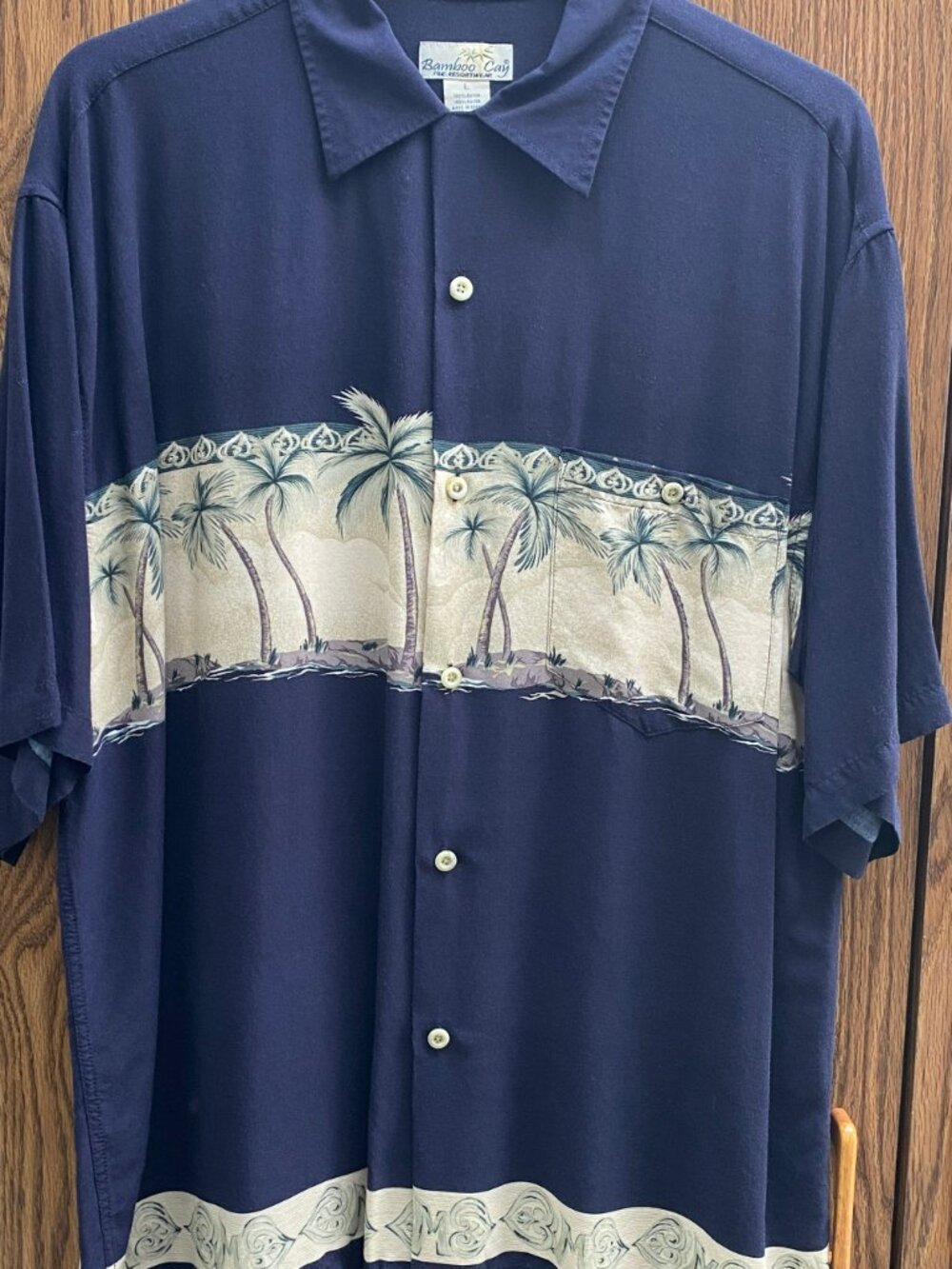 Bamboo Cay Fine Resortwear Navy Mens Rayon Woven Scenic Band Shirt SIZE L